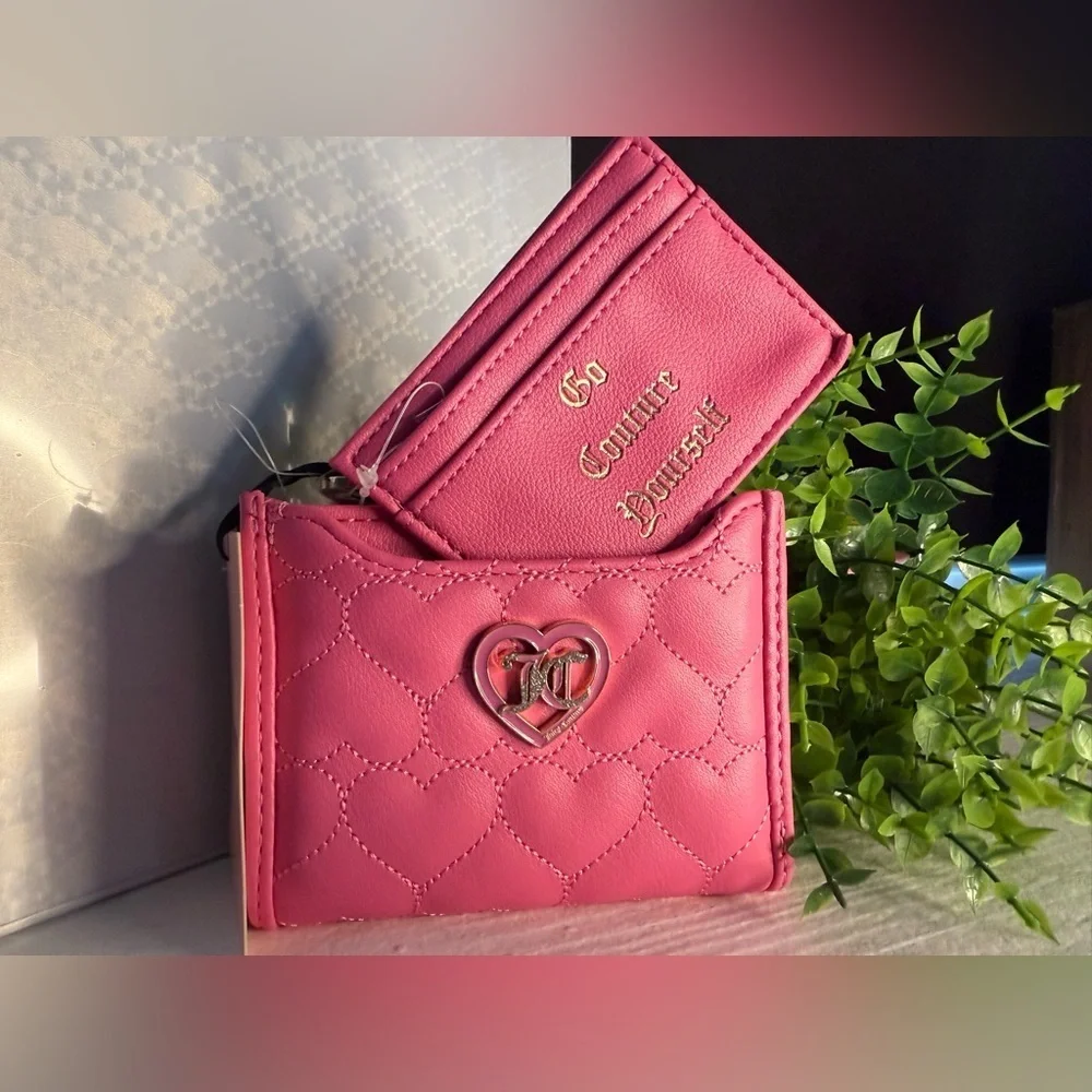 Juicy Couture Juicy Pink Quilted Flawless Wallet With Card Holder NWT